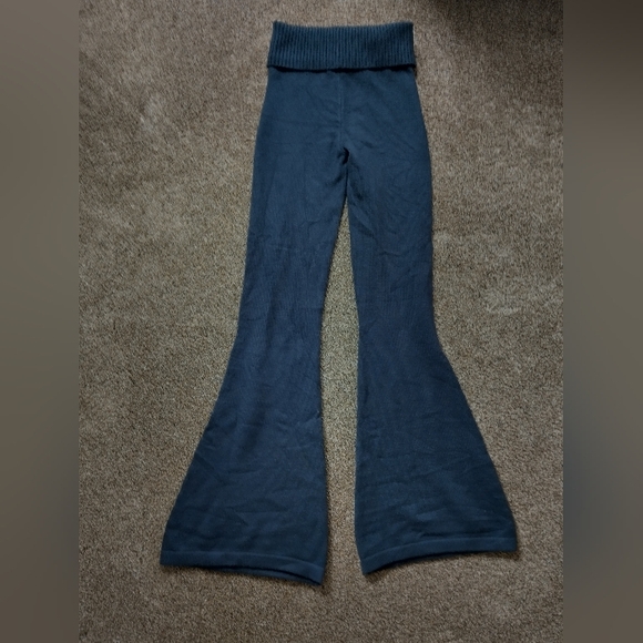 Edikted Dark Gray Flare Pants - Picture 5 of 6